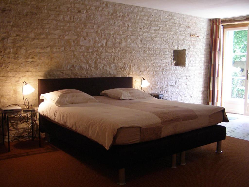Charme Hotel La Dominotte Demigny 객실 사진