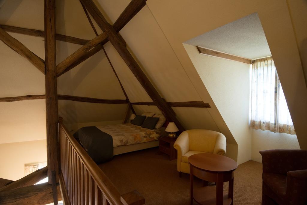 Charme Hotel La Dominotte Demigny 객실 사진