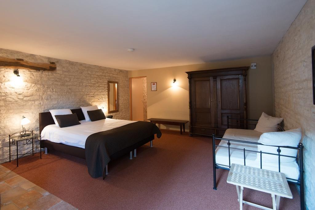 Charme Hotel La Dominotte Demigny 객실 사진